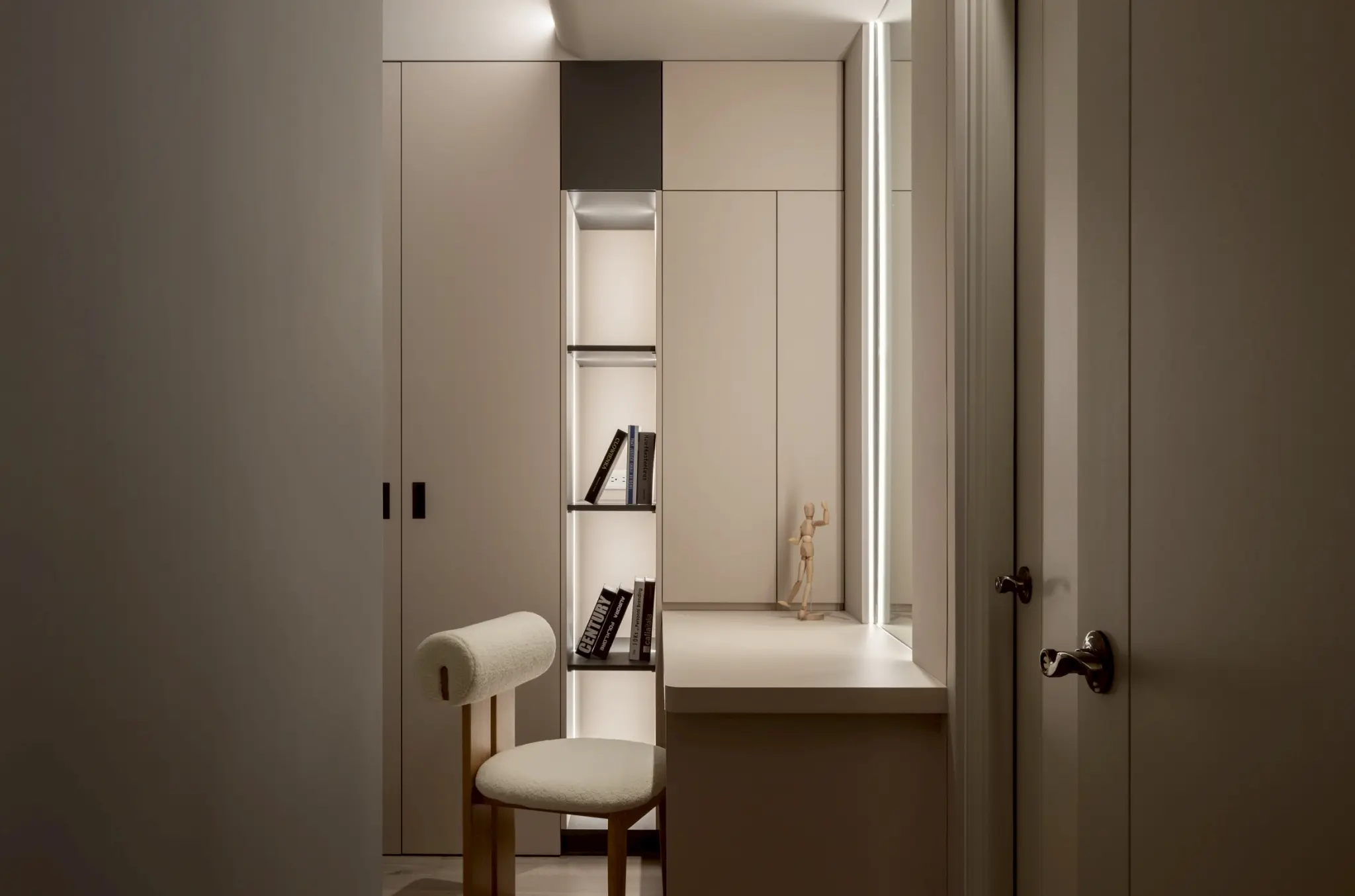 系統櫃是什麼？一次搞懂與裝潢、木作的差別